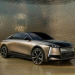 DS Ν°8: Η ναυαρχίδα στην Ελλάδα - Τιμές