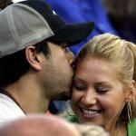 Ο Ενρίκε Ιγκλέσιας Και Η Άννα Κουρνίκοβα Έγιναν Ξανά Γονείς