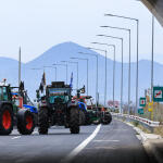 Αγρότες: Κλείνει Η Εθνική Οδός Αντιρρίου - Ιωαννίνων