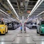 BMW: Γιατί χαμογελούν οι εργαζόμενοι της