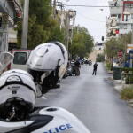 Καταδίωξη στο Κερατσίνι: 15χρονος με κλεμμένη μηχανή συγκρούστηκε με ΔΙΑΣ