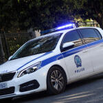 Λήξη Συναγερμού Με Άνδρα Που Απειλούσε Να Πέσει