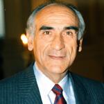 Πέθανε Ο Αλέξανδρος Παπαδόγγονας