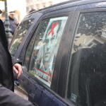 Τσίπρας στο Ολύμπιον: Επεισόδια και επιθέσεις με τρικάκια