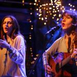 Οι Σκιαδαρέσες Έρχονται Στον Σταυρό Του Νότου