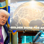 Ο Ντόναλντ Τραμπ παρουσιάζει στον Λευκό Οίκο τον Χρυσό Θόλο