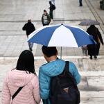 Καιρός: Σαββατοκύριακο με νεφώσεις - Από τη Δευτέρα ξανά βροχές