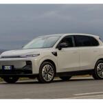 Leapmotor B10 Hybrid EV:  Η νέα έκδοση με 29.623 ευρώ