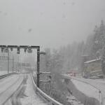 Ελβετία: Εκτροχιάστηκε Τρένο Λόγω Χιονοστιβάδας