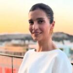 Κουλουκάκου: Η Άβαφη Ρίζα Στα Μαλλιά Και Το Μήνυμά Της