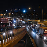 Κηφισός: Άνδρας Έπεσε Από Γέφυρα Και Παρασύρθηκε Από Φορτηγό