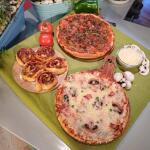 Συνταγή Για Κανονική Πίτσα και Νηστίσιμη