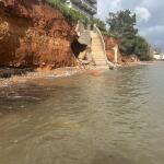 Η διάβρωση του παράκτιου μετώπου στο Μάτι