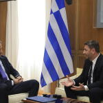 Μητσοτάκης: Ενημέρωσε Ανδρουλάκη Για Μέση Ανατολή