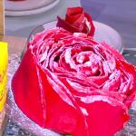 Συνταγή Για  Γλυκές Κρέπες Με Άρωμα Τριαντάφυλλο