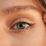 Πώς να πετύχω ένα magnetic eye look χωρίς eyeliner