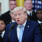 Τραμπ: Τελεσίγραφο Στο Ιράν Να Ανοίξει Τα Στενά Του Ορμούζ