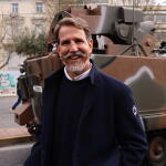 Στην Παρέλαση Της 25ης Μαρτίου Ο Παύλος Ντε Γκρες