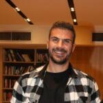 Άκης Πετρετζίκης