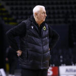 AEK Ντούσαν Σάκοτα