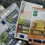 επίδομα χρήματα