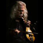 Ο Ross Daily σε μία διπλή συναυλία στο Theatre of NO