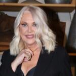 Ρούλα Κορομηλά