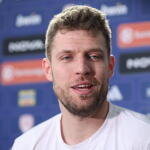 Βεζένκοφ Μονακό