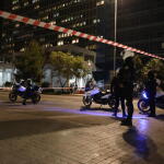 Θρίλερ Στη ΓΑΔΑ: Κρατούμενος Νεκρός Στα Κρατητήρια