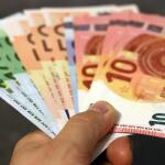 Μετρητά: Τέλος Για Αγορές Άνω Των 500 Ευρώ