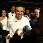 Μπέττυ Μπαζιάνα: Στο Πλευρό Του Αλέξη Τσίπρα Στο Θησείο