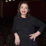 Χάρις Αλεξίου: «Θα έλεγα ότι είμαι μάνα. Είμαι και τσογλάνι μερικές φορές»