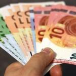 χρήματα ευρώ