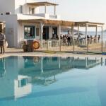Πάρος: Τι Υποστηρίζει Ο Ιδιοκτήτης Του Beach Bar