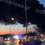 Λάρισα: Φωτιά Σε Εργοστάσιο Πλαστικών