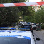 Νέα Σμύρνη: Δύο νεκροί από πυροβόλο σε είσοδο πολυκατοικίας