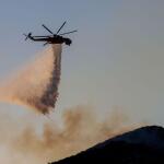 Φωτιά Στο Καλοχώρι Χαλκίδας - Επιχειρούν 5 Εναέρια Μέσα