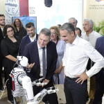 Μητσοτάκης στη 90ή ΔΕΘ: Η βόλτα στα περίπτερα