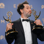 Matthew Rhys: Δύο Emmy Α’ Ανδρικού Ρόλου Στην Ίδια Βραδιά