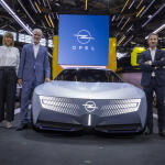 Opel: Δύο παγκόσμιες πρεμιέρες, τέσσερα νέα μοντέλα στο Παρίσι