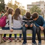 Social Media: Τι αλλάζει για τους κάτω των 15 από το 2027
