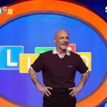 Nίκος Μουτσινάς: Το Lingo Και Το Ταξίδι Στην Ουγκάντα