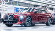 BMW Σειρά 7: Στην παραγωγή η νέα γενιά