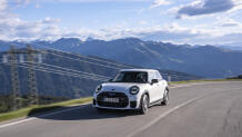 Το MINI Cooper S  σε ένα από τα πιο εντυπωσιακά χρώματα