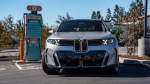 BMW iX5: Επαναστατική φόρτιση σε 10 λεπτά