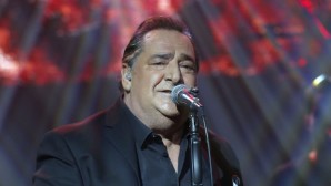 Βασίλης Καρράς