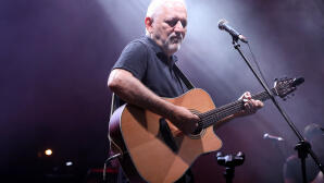 Νίκος Πορτοκάλογλου: Η σπάνια εμφάνιση με τη σύζυγό του