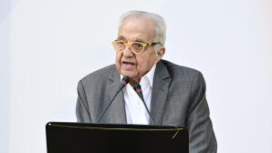 Πέθανε Ο Πρώην Υπουργός Του ΣΥΡΙΖΑ Αλέκος Φλαμπουράρης