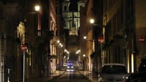 Ρώμη: Ομαδικός Βιασμός 18χρονης Μπροστά Στον Φίλο Της