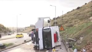 Τροχαίο Σχιστό: Μια Νεκρή Από Ανατροπή Φορτηγού